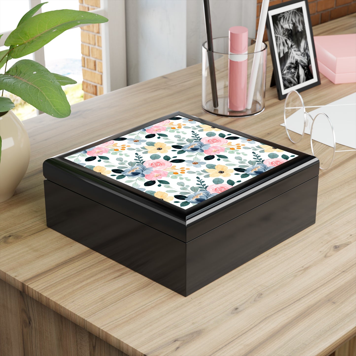 Floral Elegance Jewelry Box