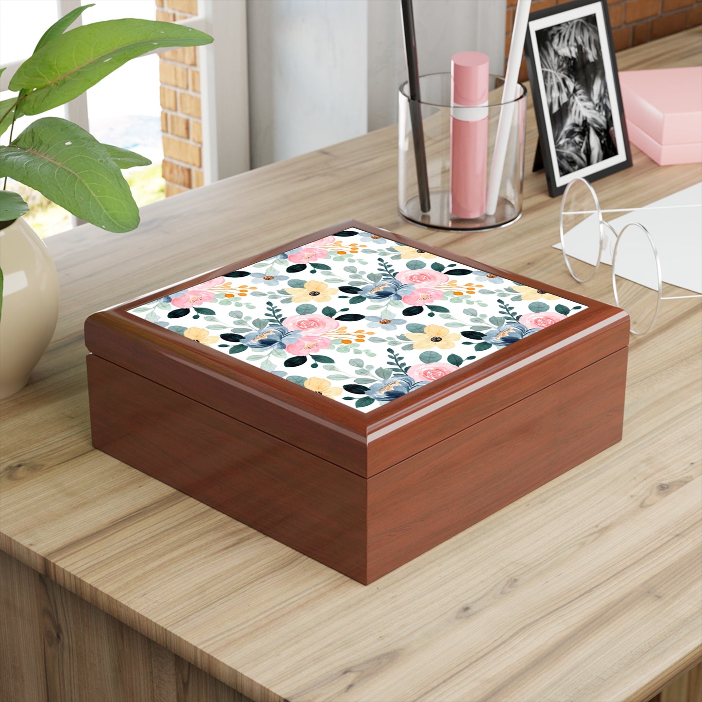 Floral Elegance Jewelry Box